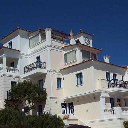 Kalimera Hotel Poros Town Екстериор снимка