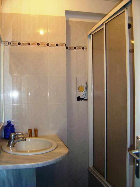 Kalimera Hotel Poros Town Екстериор снимка