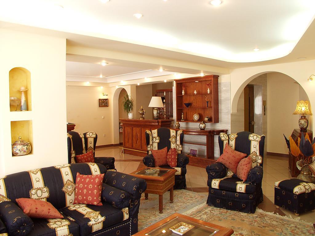 Kalimera Hotel Poros Town Екстериор снимка
