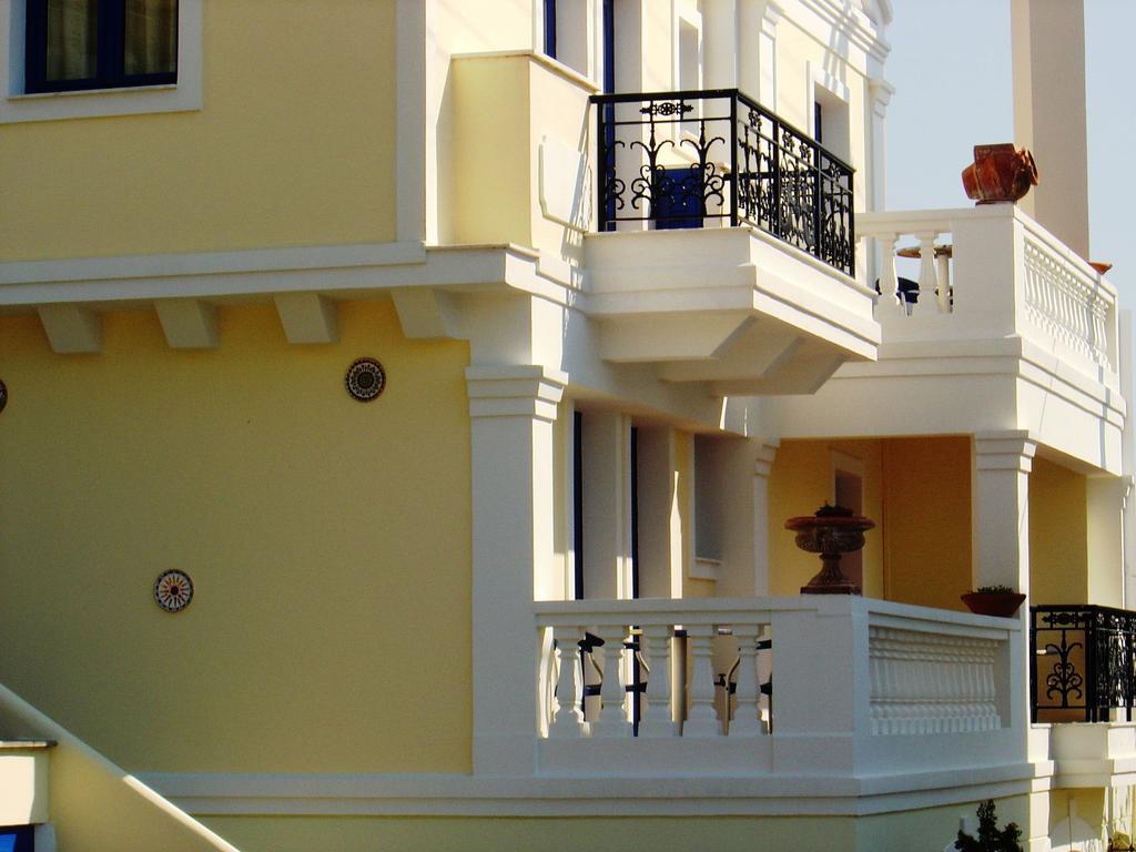 Kalimera Hotel Poros Town Екстериор снимка