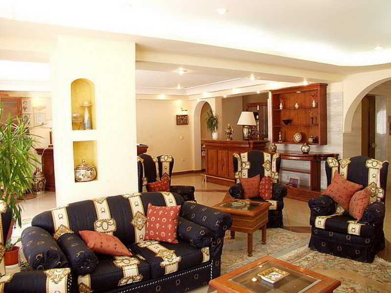 Kalimera Hotel Poros Town Екстериор снимка